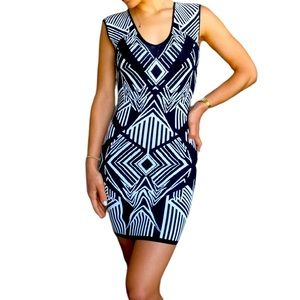 Jealous Tomato body con sleeveless sweater dress. Size small